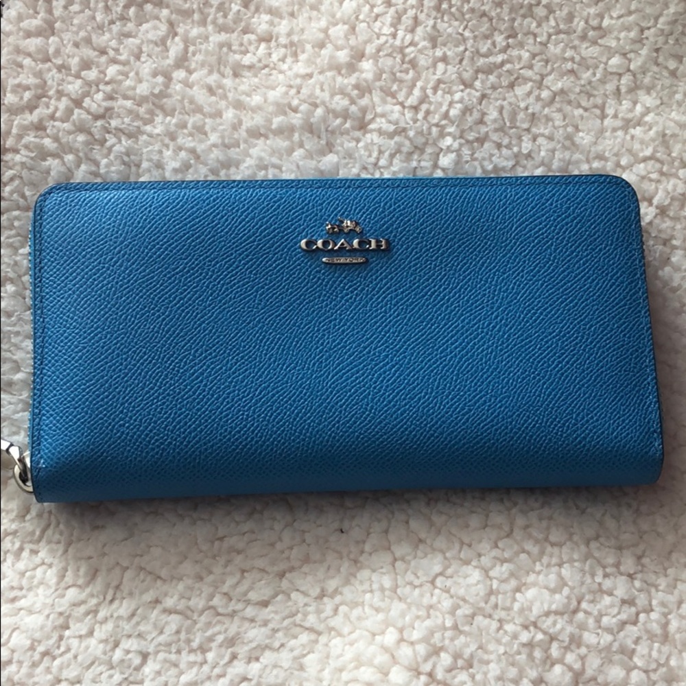 Coach Accordion Wallet